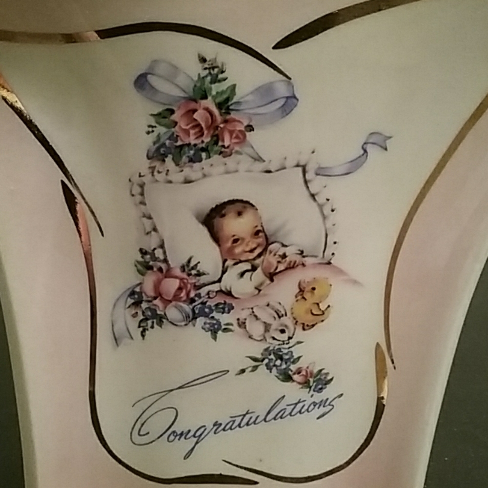 Vintage flower pot for new baby - Picture 7 of 7